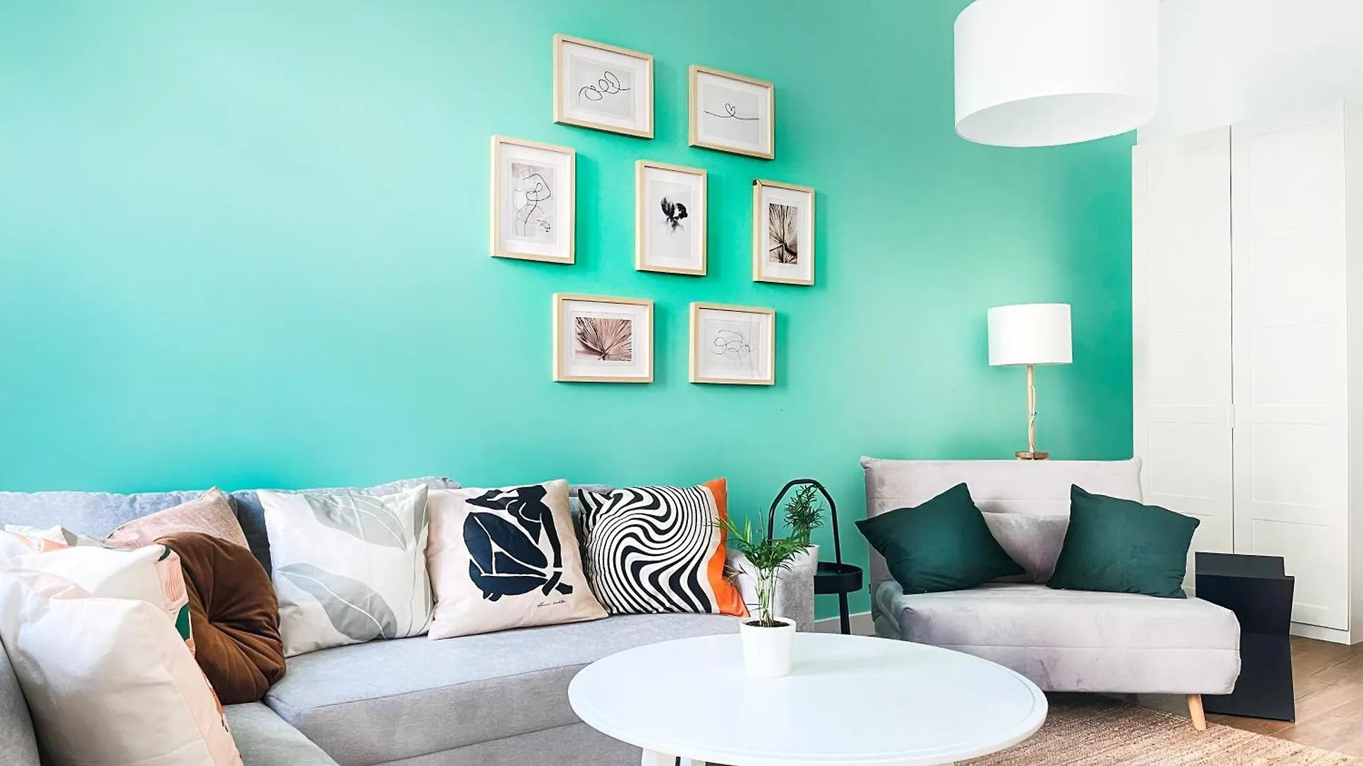 Beautiful Apartment For 8 People In Cracow'S Heart Krakow Poland