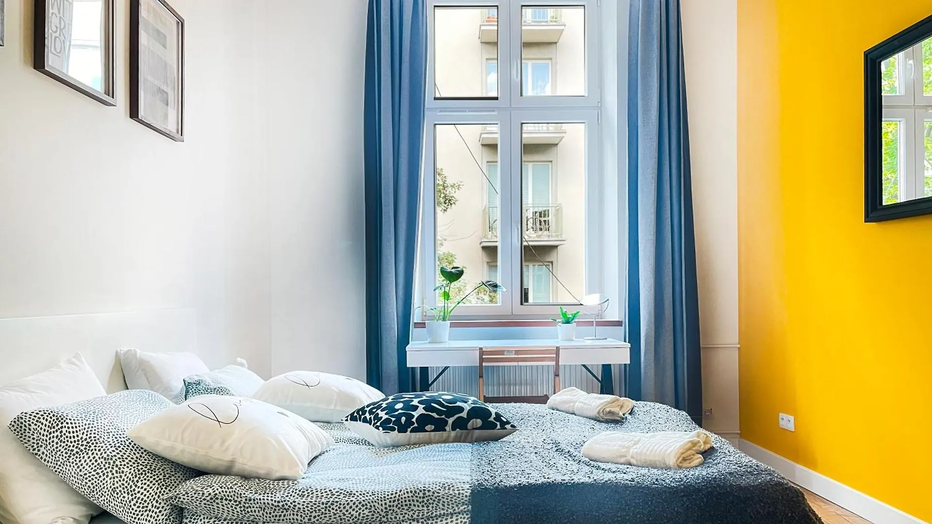 Beautiful Apartment For 8 People In Cracow'S Heart Krakow Poland